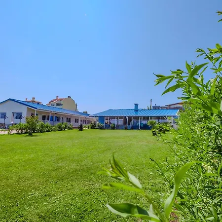 דירה къщата с рибките