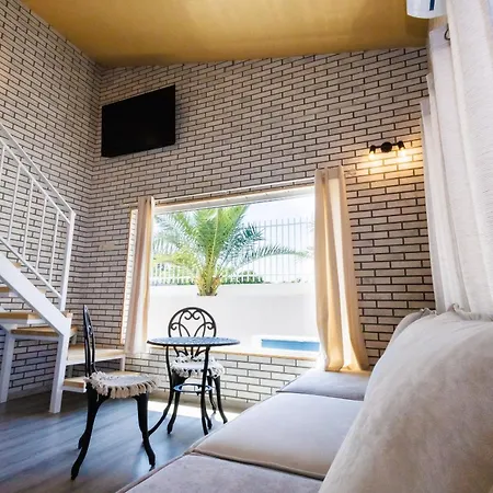 דירה къщата с рибките *