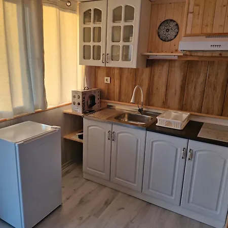 דירה къщата с рибките