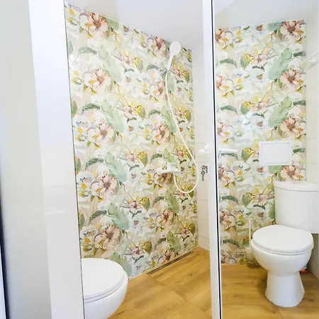 къщата с рибките شقة